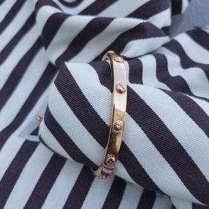 Henri bendel bracelet